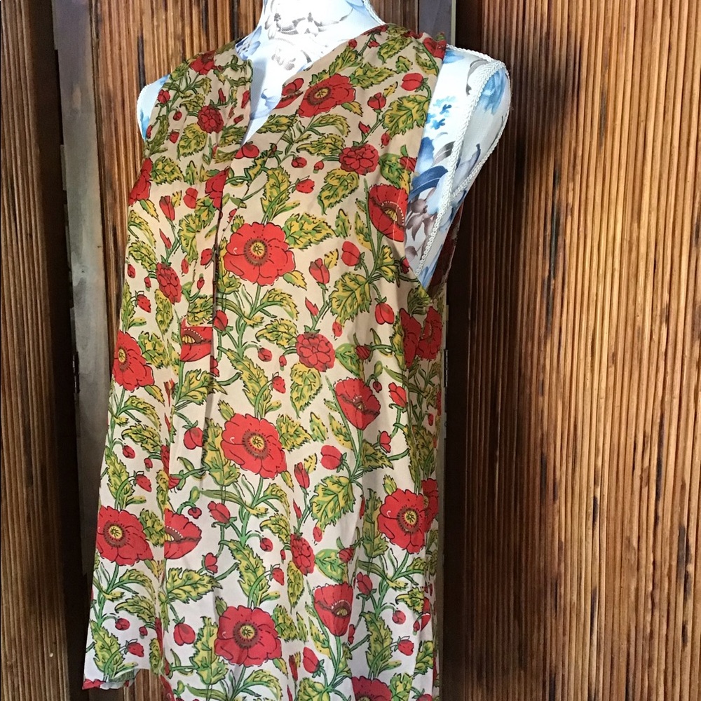 🟣Sleeveless blouse